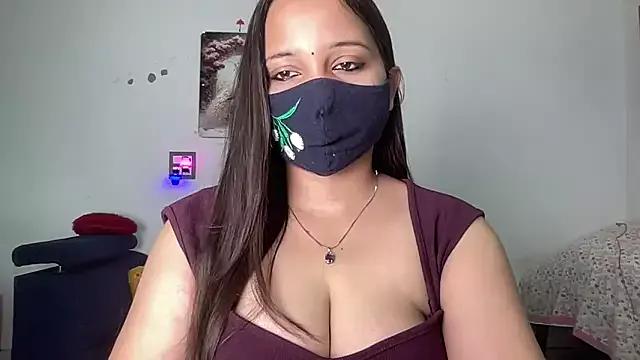 Varnika_aarora from StripChat is Freechat