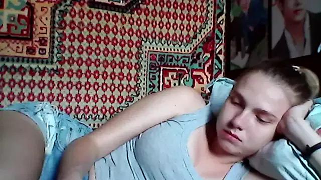 venus_in_flames from StripChat is Freechat