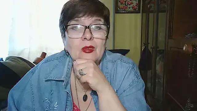 VeronicaGold511 from StripChat is Freechat