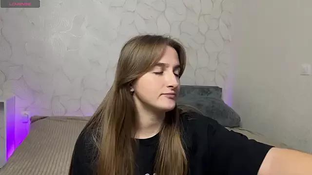 Vibe_to_night from StripChat is Freechat