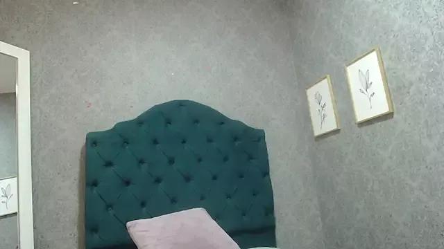 Vic_Taylor from StripChat is Freechat