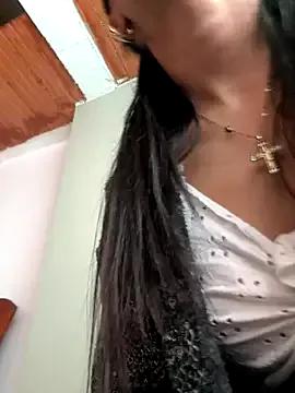 Victoria_alson from StripChat is Freechat