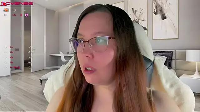 Victoria_Romans from StripChat is Freechat