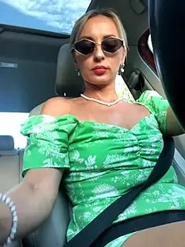 VikaBunny1 from StripChat is Freechat