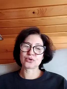 vikimoon11 from StripChat is Freechat