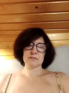 vikimoon11 from StripChat is Freechat