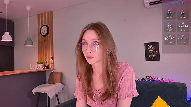 Vikki_wyye from StripChat is Freechat