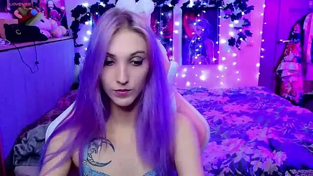 Mad beauty - checkout our excited streamers as they tease to their beloved melodies and slowly squirt for enjoyment to appease your wildest wishes.