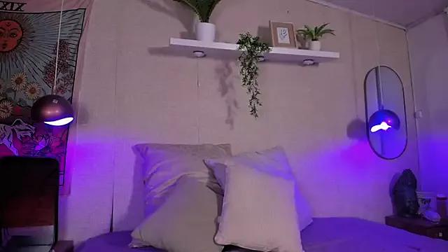Violeta_dh from StripChat is Freechat
