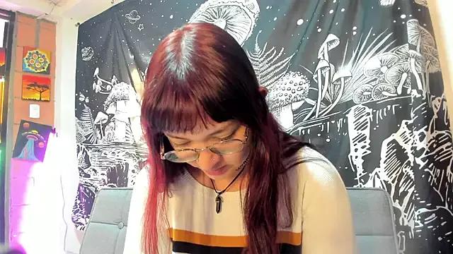 Violetaa_Leee from StripChat is Freechat