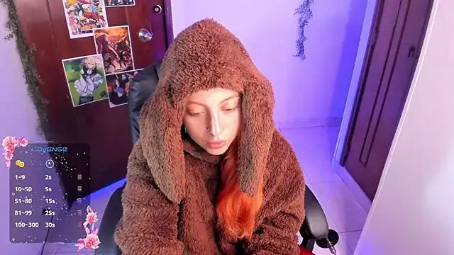 Violetaarey from StripChat is Freechat