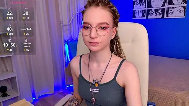 Mad beauty - checkout our excited streamers as they tease to their beloved melodies and slowly squirt for enjoyment to appease your wildest wishes.