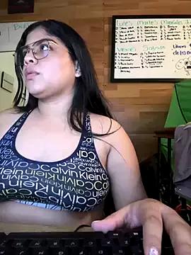 violett_johnson from StripChat is Freechat