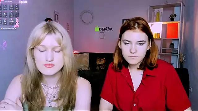violett_moons from StripChat is Freechat