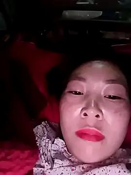 vivi_cute from StripChat is Freechat