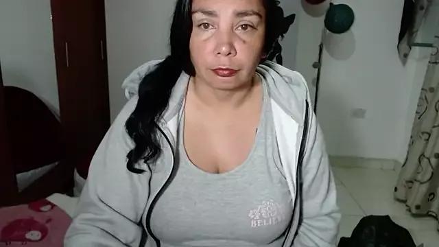 Vivian_milf_paint from StripChat is Freechat