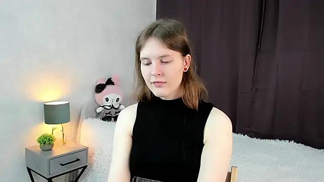 WandaEldon from StripChat is Freechat