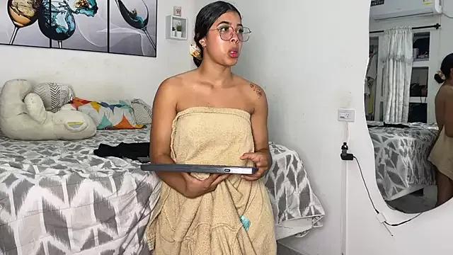 Mad beauty - checkout our excited streamers as they tease to their beloved melodies and slowly squirt for enjoyment to appease your wildest wishes.