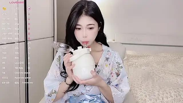 Mad beauty - checkout our excited streamers as they tease to their beloved melodies and slowly squirt for enjoyment to appease your wildest wishes.