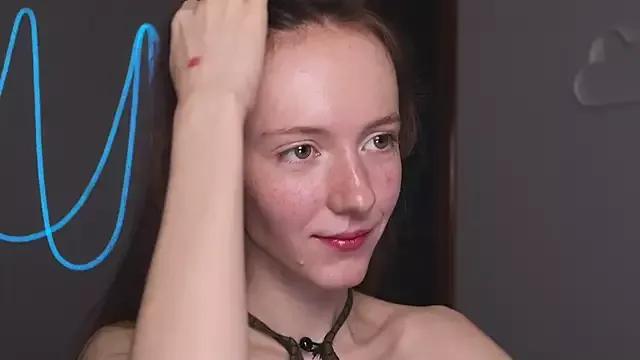 Why_me_stella from StripChat is Freechat