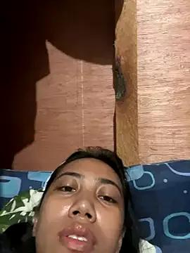 Wildbabe_mmm from StripChat is Freechat