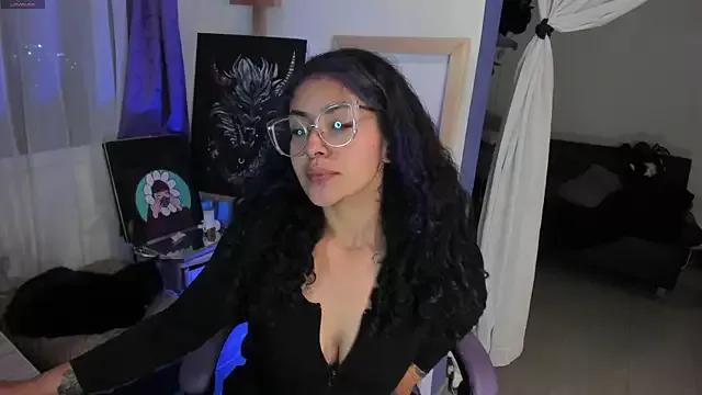 witchviolet from StripChat is Freechat