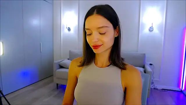 wow_Mia from StripChat