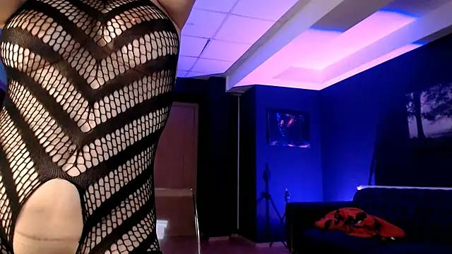 Mad beauty - checkout our excited streamers as they tease to their beloved melodies and slowly squirt for enjoyment to appease your wildest wishes.