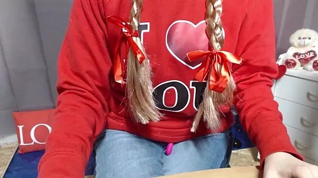 Mad beauty - checkout our excited streamers as they tease to their beloved melodies and slowly squirt for enjoyment to appease your wildest wishes.