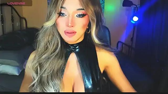 Mad beauty - checkout our excited streamers as they tease to their beloved melodies and slowly squirt for enjoyment to appease your wildest wishes.