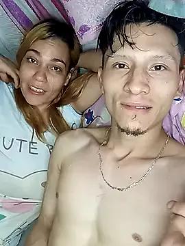 xXAndreyAndMariaXx from StripChat is Freechat