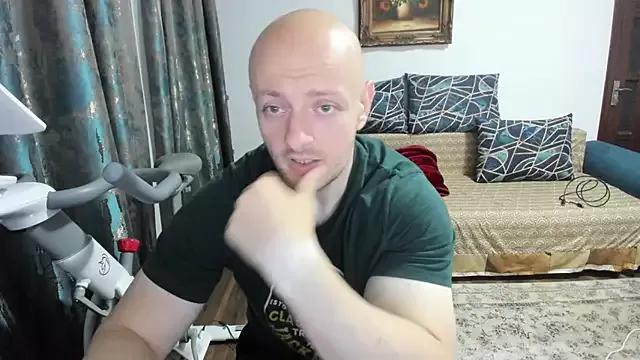 xxxWildxThoughtsxxx from StripChat is Freechat