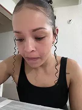 Yasmin777_ from StripChat is Freechat