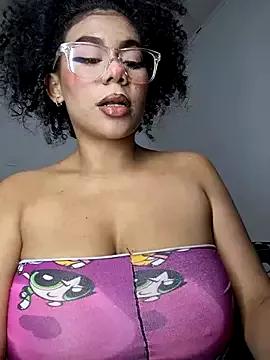 Yerystar from StripChat is Freechat
