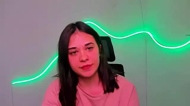 Yesenia_nia from StripChat
