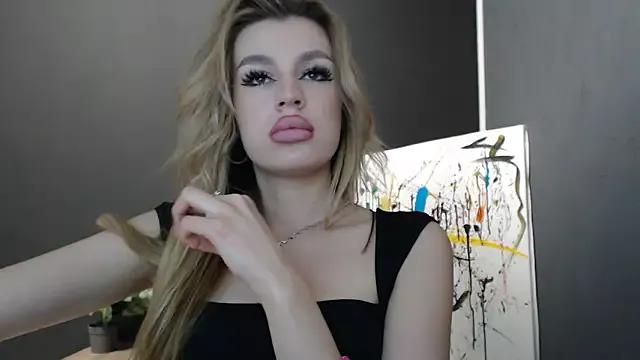 Mad beauty - checkout our excited streamers as they tease to their beloved melodies and slowly squirt for enjoyment to appease your wildest wishes.