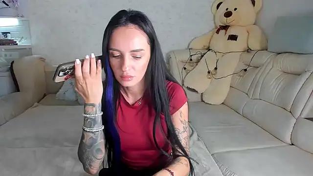 Mad beauty - checkout our excited streamers as they tease to their beloved melodies and slowly squirt for enjoyment to appease your wildest wishes.