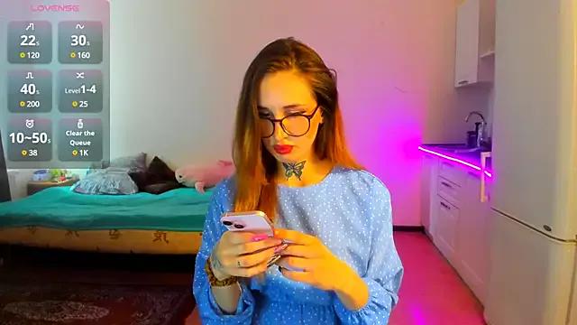 Mad beauty - checkout our excited streamers as they tease to their beloved melodies and slowly squirt for enjoyment to appease your wildest wishes.