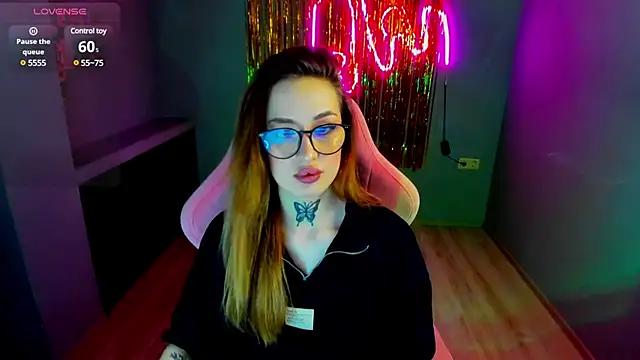 Mad beauty - checkout our excited streamers as they tease to their beloved melodies and slowly squirt for enjoyment to appease your wildest wishes.