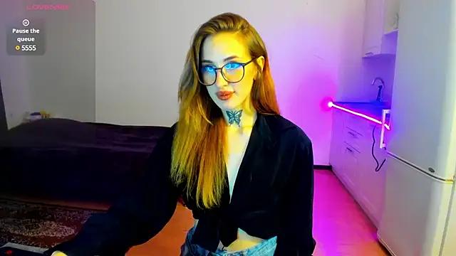 Mad beauty - checkout our excited streamers as they tease to their beloved melodies and slowly squirt for enjoyment to appease your wildest wishes.