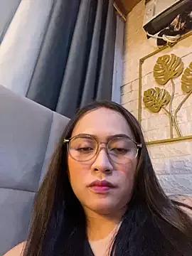 yourdevilsweettsx from StripChat is Freechat