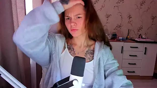 yourdreamm_ from StripChat is Freechat