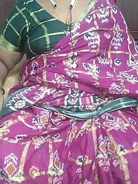 yours-kavaya from StripChat is Freechat