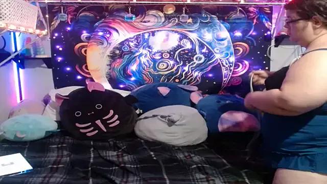 Mad beauty - checkout our excited streamers as they tease to their beloved melodies and slowly squirt for enjoyment to appease your wildest wishes.