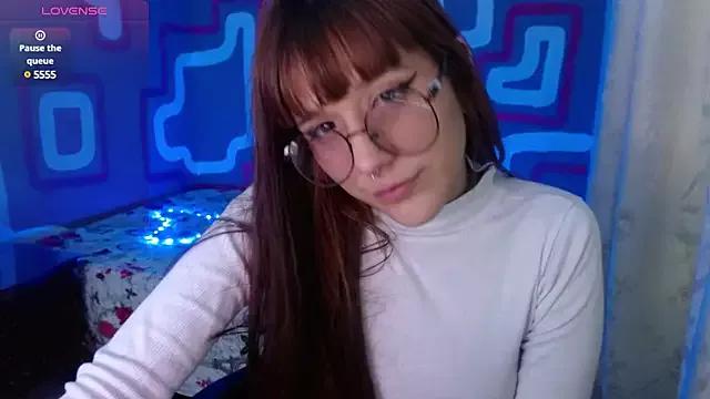 zara_erotik from StripChat is Freechat