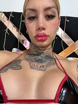 Zaratattoox from StripChat