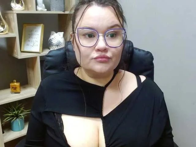 HollyDanceSoul — Hello guys ! Lets have some fun :) #femdom #tease #joi #roleplay #fantasy #c2c #cbt #domina #CFNM #natural #new #fetish #rating