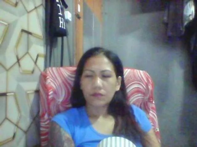 Rarra — Philippines sexy hot Pinay  send me some love and heart 