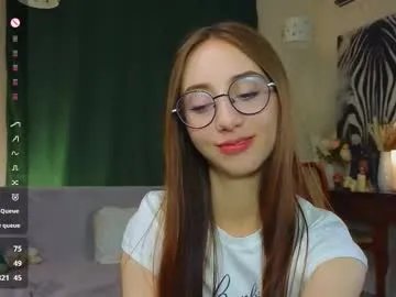 avrillemell on Chaturbate