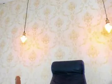 eimy_robertss on Chaturbate